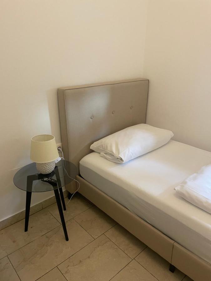 Suite 2 Нойштадт-ан-дер-Вальднааб Экстерьер фото